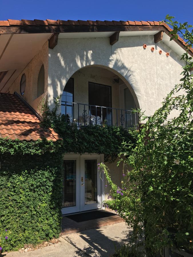 Lakehouse Bed And Breakfast Canyon Lake Luaran gambar